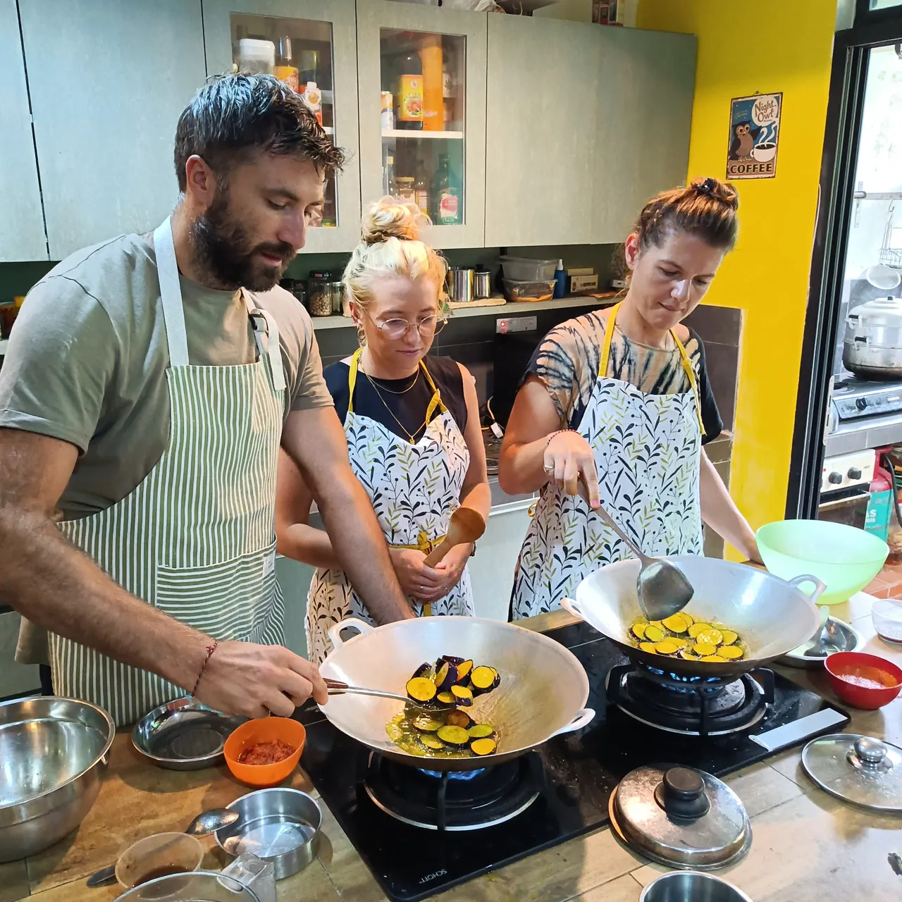 Hands-on Cooking Class with Market Visit